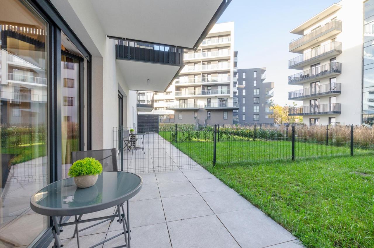 Sky Home- Rose Apartament -Manufaktura, Bezplatny Parking, Klima, Dostep Na Kod Łódź Zewnętrze zdjęcie