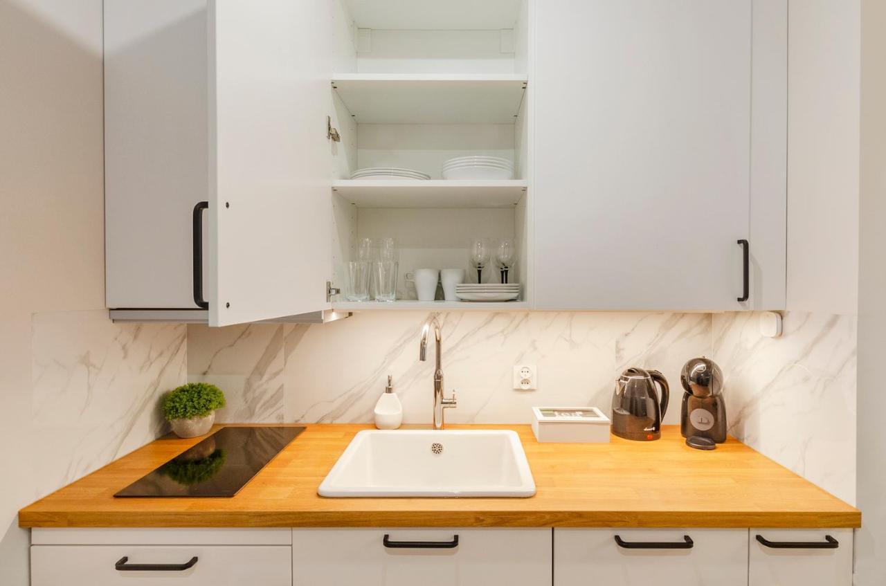 Sky Home- Rose Apartament -Manufaktura, Bezplatny Parking, Klima, Dostep Na Kod Łódź Zewnętrze zdjęcie